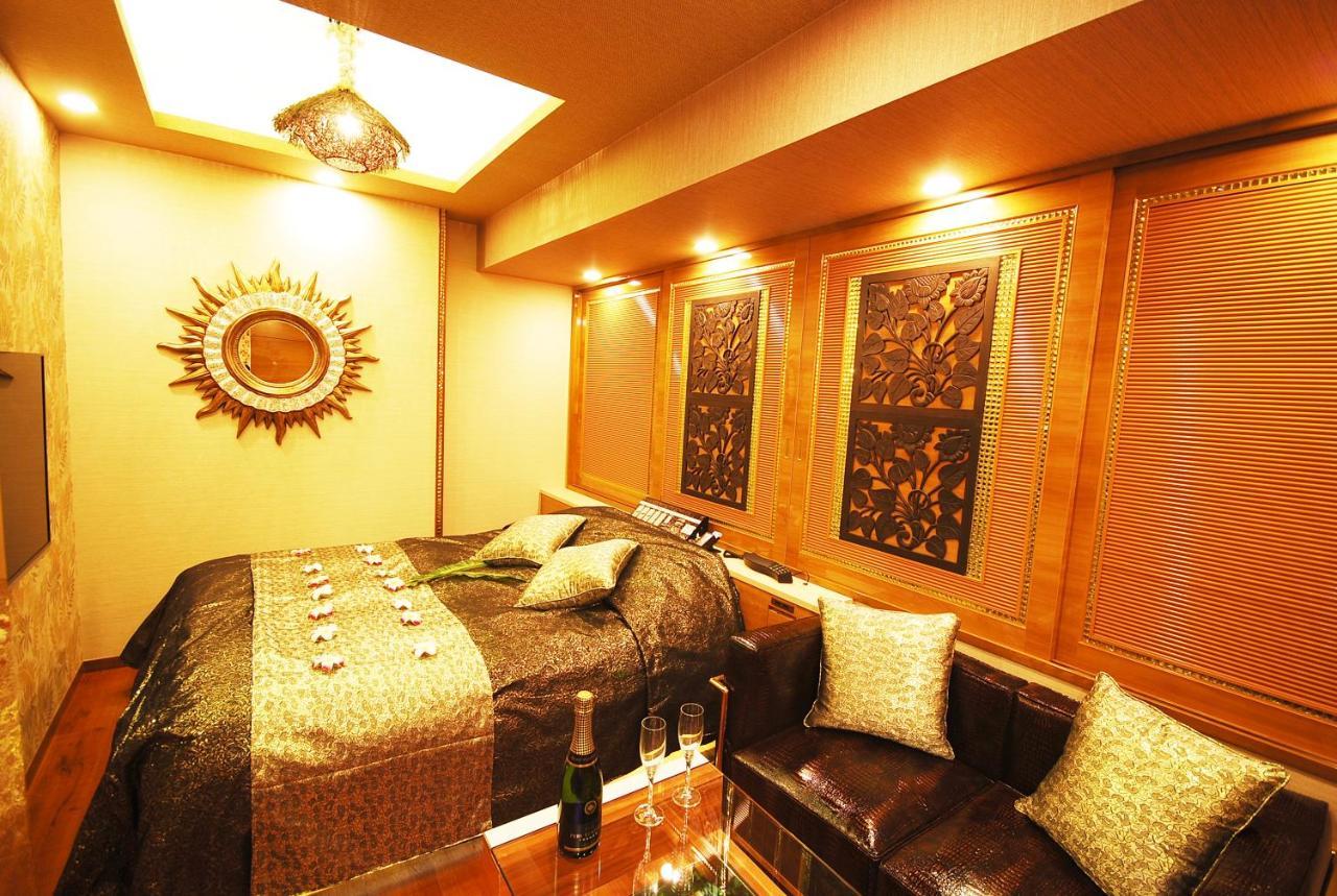 Hotel Sara Kinshicho (Adults Only) Tokyo Ngoại thất bức ảnh